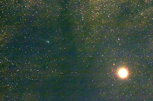Comet Siding Spring Nears Mars