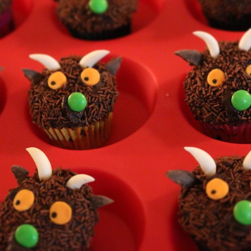 Gruffalo cupcakes! "His eyes were orange ..."