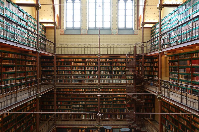 The bibliotheek (library)