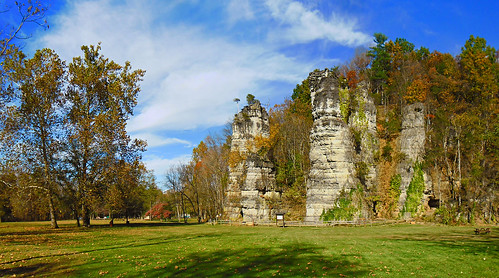 park autumn color fall landscape virginia us unitedstates fallfoliage va autumncolor 2014 naturalchimneys augustacounty visitorswelcome