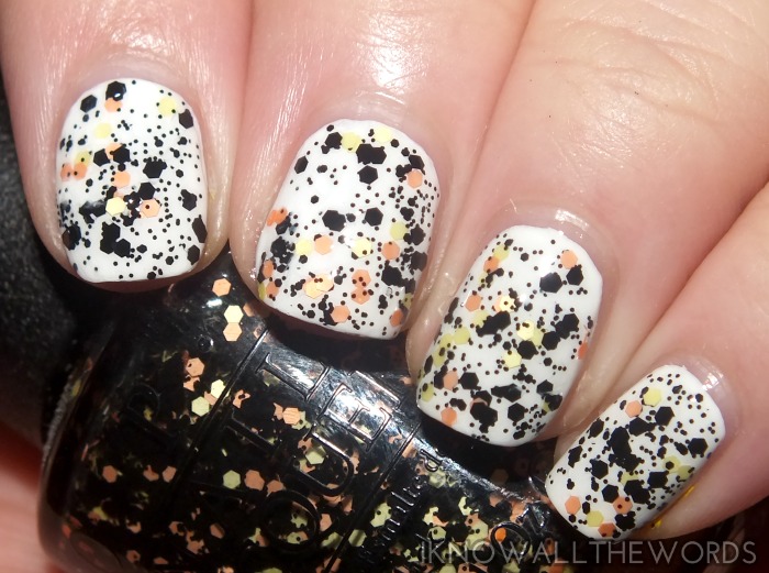 Peanuts by OPI - Where's My Blanket  (1)