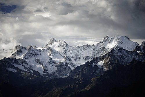 mountain alps clouds alpes schweiz switzerland suisse nikkor paysage wallis valais d800 isanybodyoutthere nikkor70200