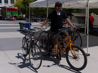 Corporate Bike Forum: Facebook's bike facilities