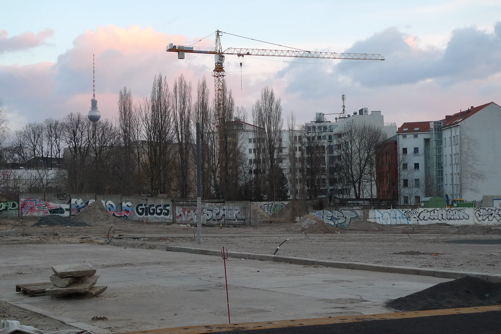 Berliinin muurin muistomerkki - Gedenkstätte Berliner Mauer