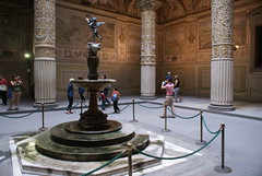 Fontein binnenplaats Palazzo della Signoria.
