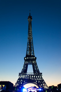 Illuminations de la Tour Eiffel pour le feu d'artifice du 14 Juillet
