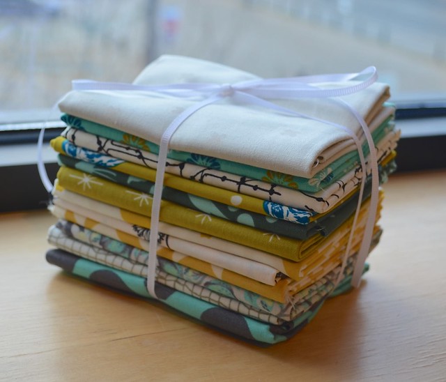 she can quilt bloggers bundle - Fabric Spark