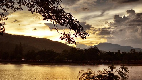 travel sunset sky cloud lake thailand nikon d7000