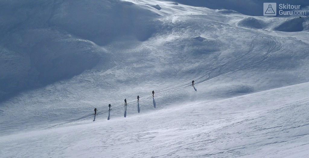 Annakogel 3336 m:http://skitourguru.com/tura/13-annakogel, Langtalerechhütte:https://skitourguru.com/chata/3-langtalereckhutte, Ötztaler Alpen:https://skitourguru.com/oblast/5-otztaler-alpen-alpi-venoste, Obergurgl, Tirol, Austria:https://skitourg