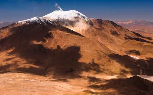 chile snow landscape geotagged volcano active guallatiri