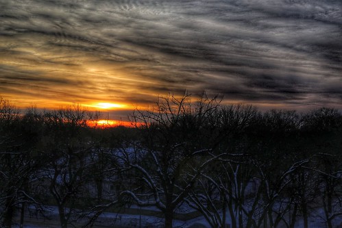 sunset cold winnipeg
