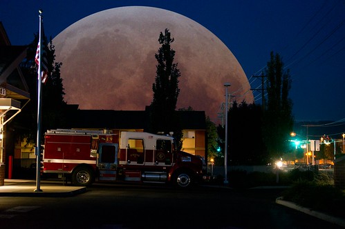 moon night fire eclipse fullmoon fireengine firestation lunar digitalmanipulation paintnet supermoon