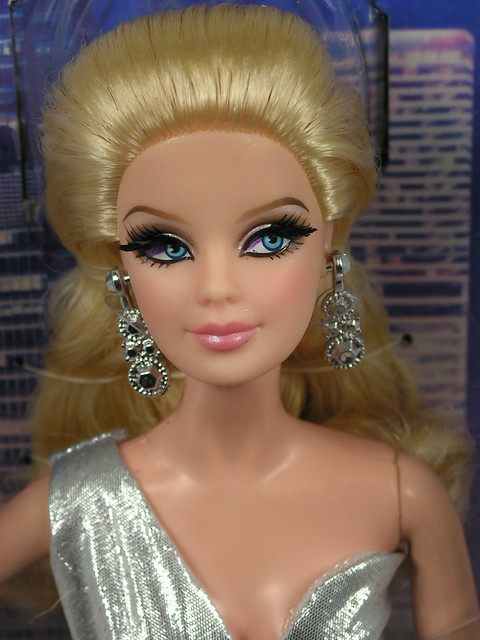 2014 The Barbie Look City Shine CFPS35 (9)