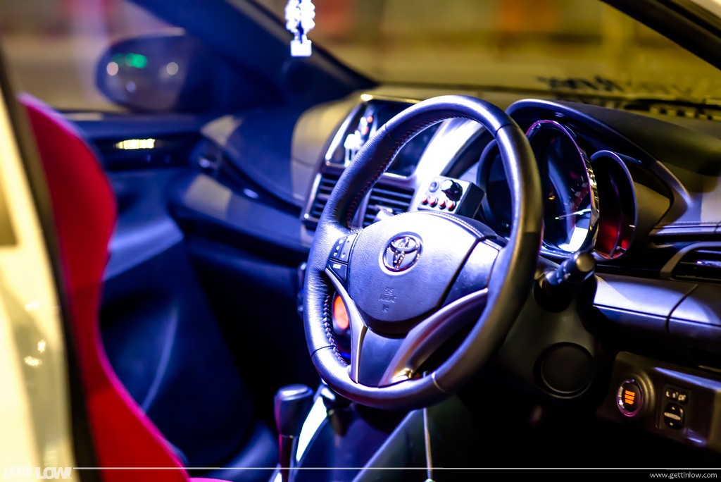 GETTINLOW  agatha anindhita: 2015 Toyota Yaris TRD