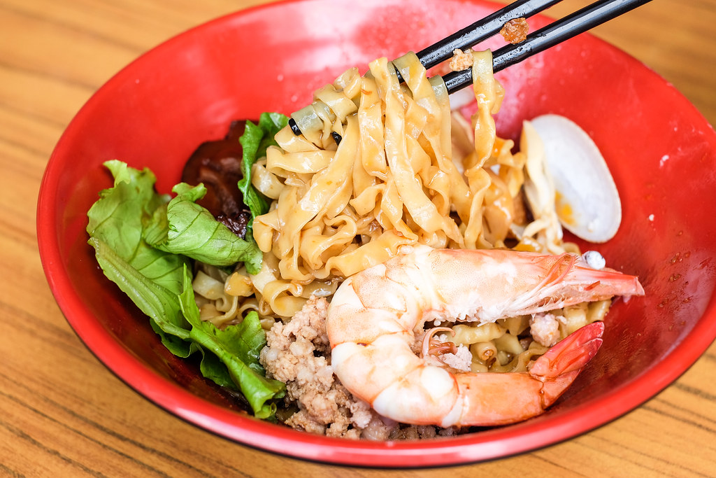 Yong He Bak Chor Seafood Noodles