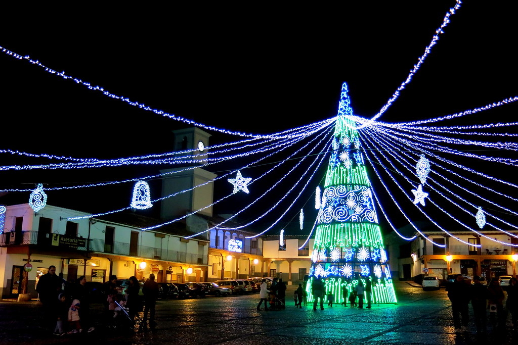 Iluminación navideña en la plaza de Valdemoro