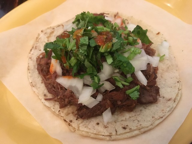 Beef barbacoa taco - Tropisueno