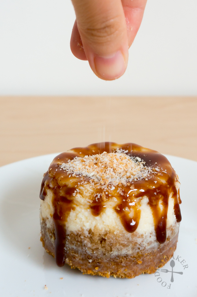 Mini Coconut Cheesecake