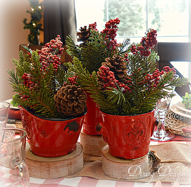 Dining Delight: Christmas Morning Tablescape