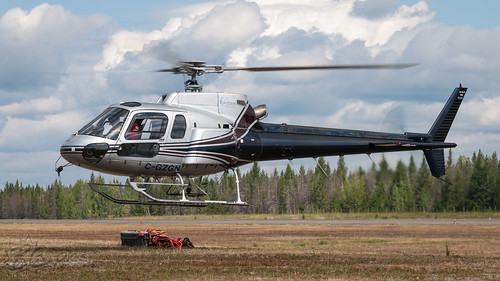 canada chopper britishcolumbia aircraft aviation helicopter airbus b2 heli eurocopter as350 astar williamslake aerospatiale bcpics cywl mustanghelicopters cgzgn