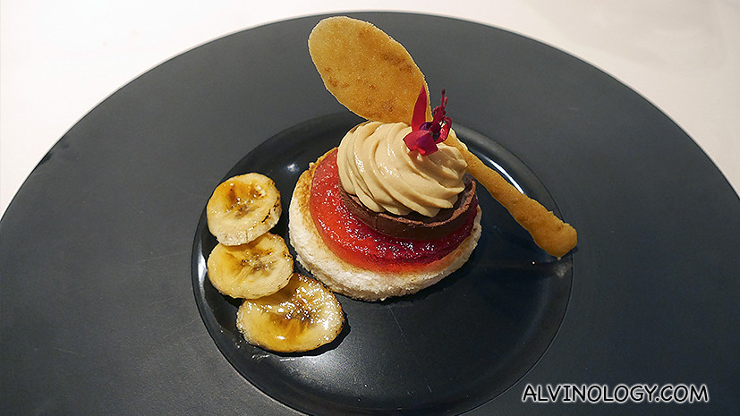 Peanut Butter Jelly (S$18) - Toasted Brioche, Cranberry Jelly, Chocolate Ganache and Caramelised Banana