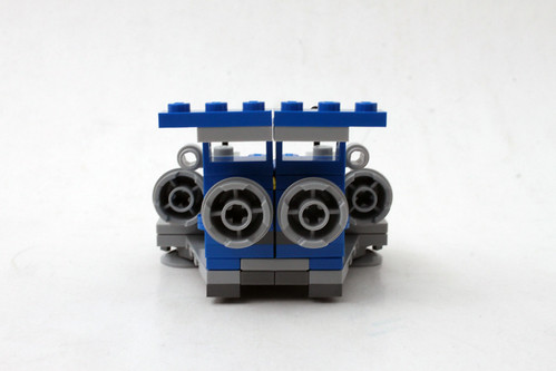 LEGO Space Micro-Scale Space Cruiser (11910)