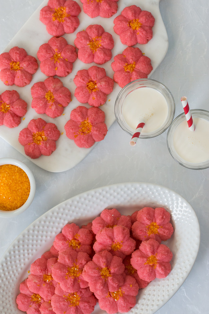 Poinsettia Almond Spritz Cookies are the perfect no-fuss last minute holiday cookie recip