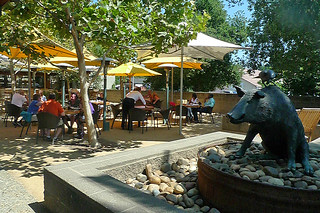 Rutherford Grill - Outdoor area