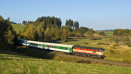 train railway vlak čd českédráhy železnice 749257 moravskýberoun r1128