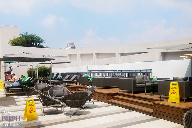 Poolside at Holiday Inn & Suites Makati