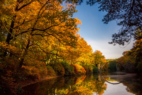 autumn fall nature water wasser saxony herbst natur langzeitbelichtung longtimeexposure sachsten rakotzbrücke