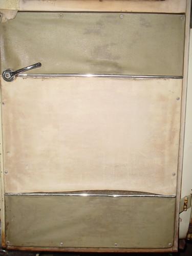 221867027A Trim panel, lower - Side door wing