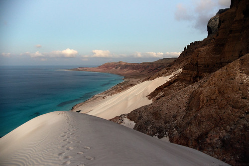 arher beach dunes island peninsula sea socotra steps yemen hadhramautgovernorate ye