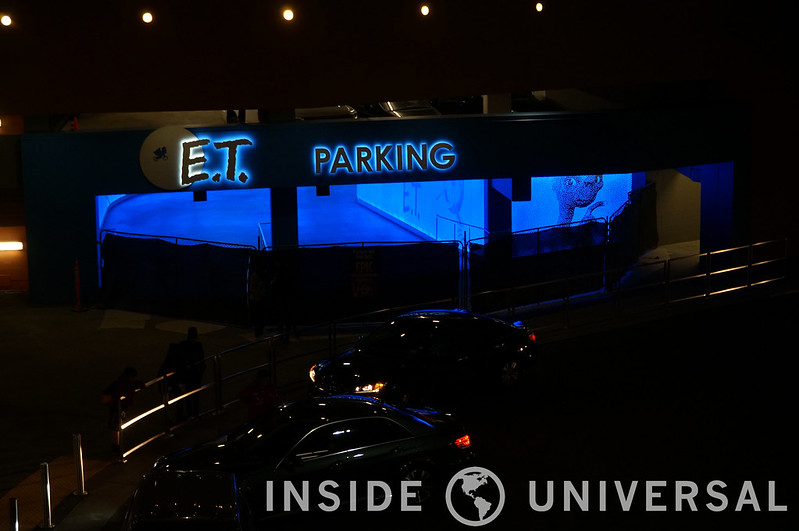 Photo Update: December 19, 2015 - Universal Studios Hollywood - E.T. Parking Structure