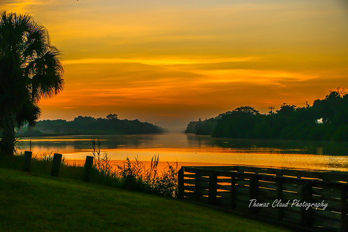 sun sunrise sky water waterway goldgolden landscape seascape okeechobeewaterway timerpowerspark park indiantown florida usa outdoors outside