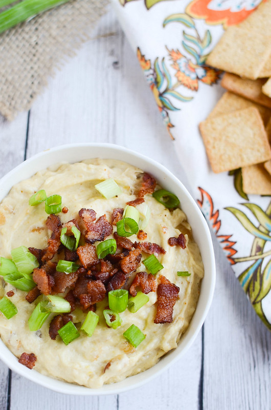Crockpot Bacon Swiss Dip - delicious cheesy dip that's perfect for your next party! 