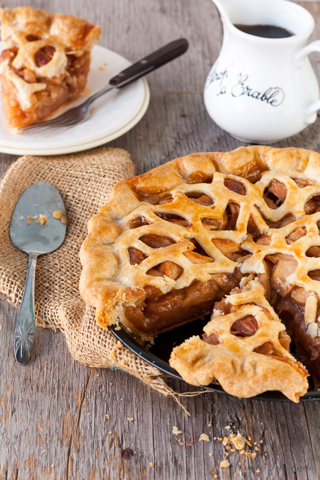 sliced maple apple pie | Janice Lawandi @ kitchen heals soul