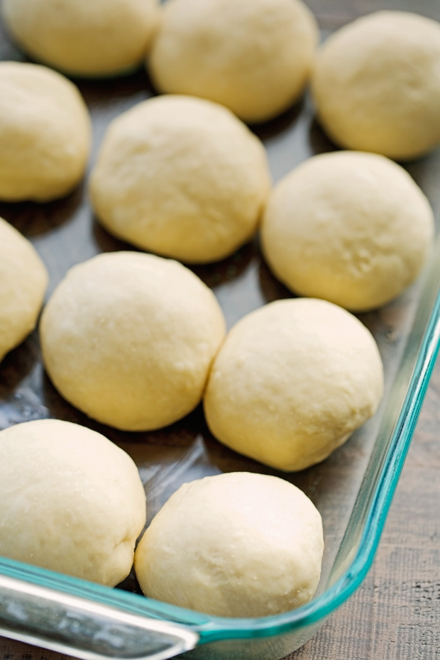 Soft and Fluffy One Hour Dinner Rolls Recipe - made with potato flakes and ready in one hour! So tender and delicious! #onehourrolls #dinnerrolls #onehourdinnerrolls | littlespicejar.com @littlespicejar