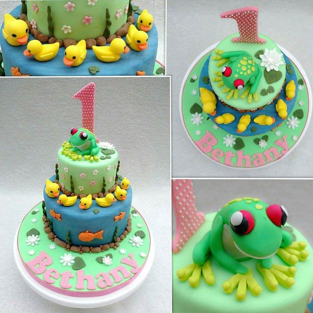 Frogs and Five Little Ducks Cake by Stacey Astley of Sugar Crumb Fairy