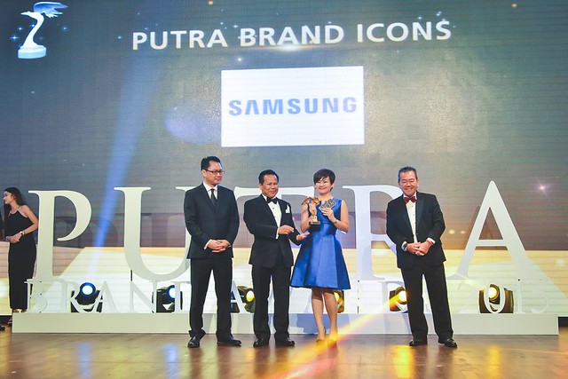 Samsung Wins Big At The Putra Brand Awards 2015