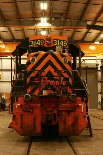 washington locomotive usk emd gp40 drgw denverandriograndewestern pova railroadshop pendoreillevalleyauthority