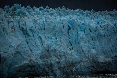 ice alaska nikon glacier d750 cropped vignetting glacierbay margerieglacier glacierbaynationalpark margerie glacierice tedmcgrath tedsphotos nikonfx emmanueldemargerie nikond750