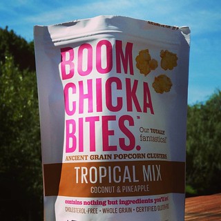 OMD...this is awesome! Definitely my new favorite #popcorn Tropical Mix #boomchickabites #boomchickapop #foodstagram #instafood #yumo #delish #coconut #pineapple #foodie #snacks #ancientgrains