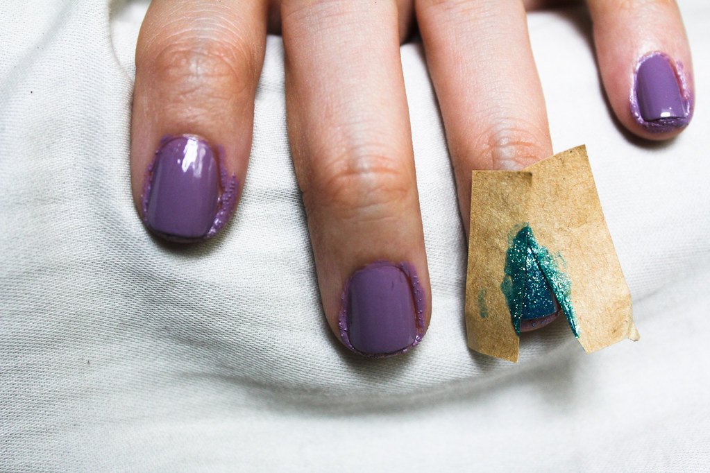 32 Amazing DIY Nail Art Ideas Using Scotch Tape
