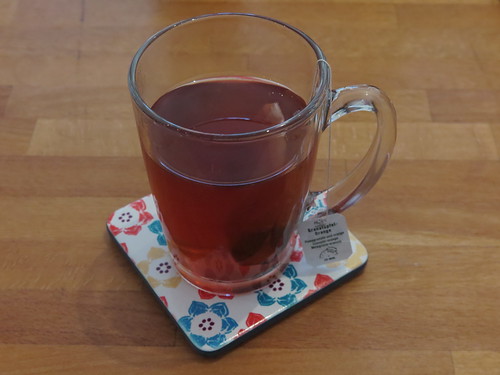 Tee (Granatapfel-Orange) zur Begrüßung bei Freunden