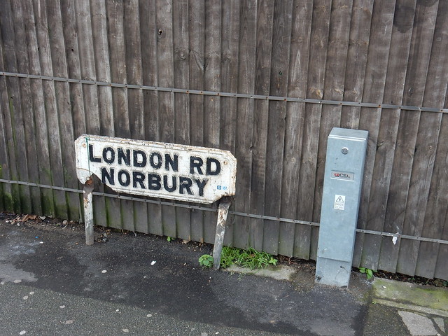 London Road Norbury sign