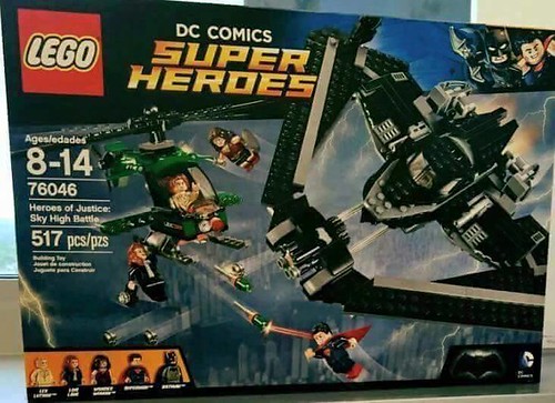 LEGO DC Super Heroes Heroes of Justice: Sky High Battle (76046)