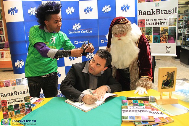RankBrasil lança livro com cerca de mil recordes brasileiros