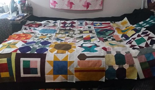 Thirty one blocks of the FGV Block of the Week. It's gonna be big! So glad I met tomorrow's deadline.
