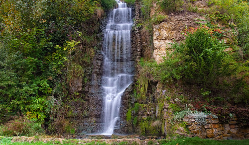 freeport illinois krapepark waterfall water cliffs summer green martinwitt anglesedges longexposure trees bushes